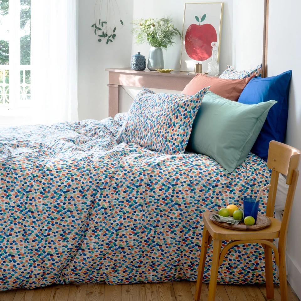 Motif floral revisité linge de lit tendance