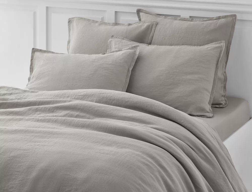 Linge de lit couleur neutres gris
